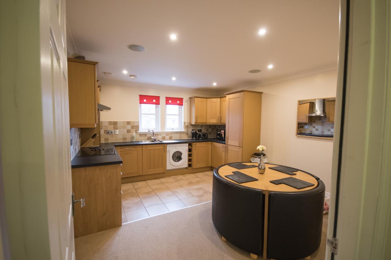 Crown Luxury Serviced Apartment Inverness Kültér fotó