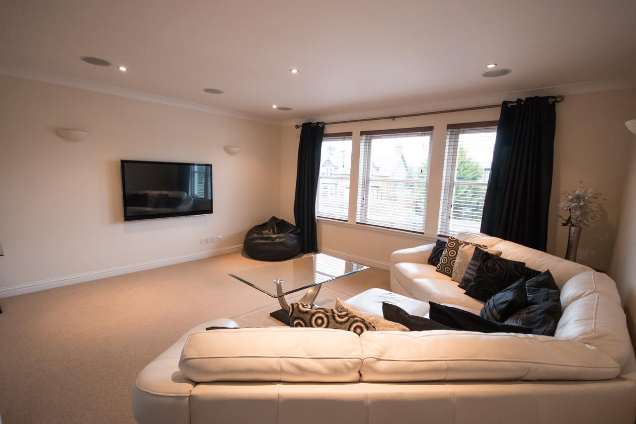 Crown Luxury Serviced Apartment Inverness Kültér fotó