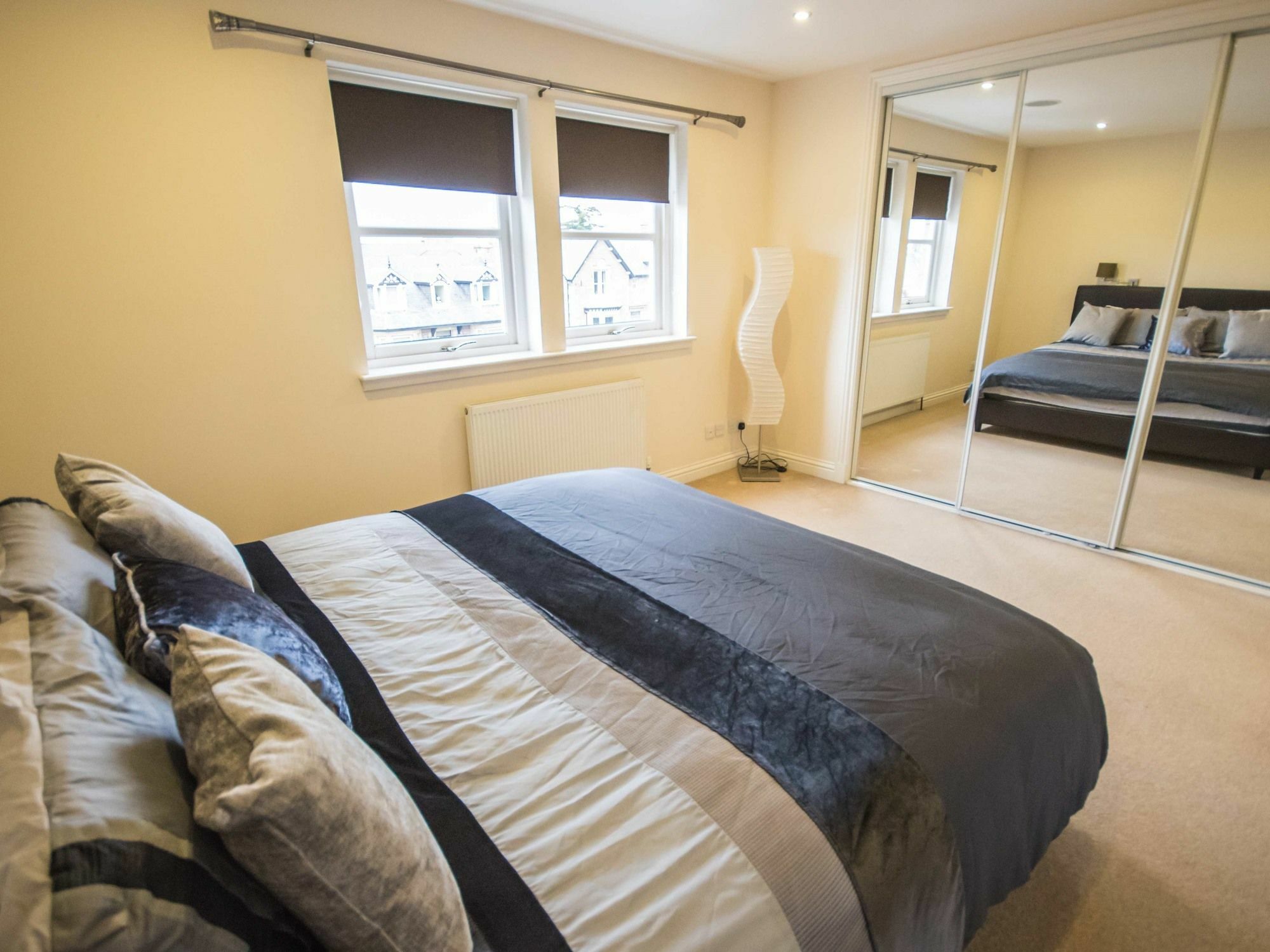 Crown Luxury Serviced Apartment Inverness Kültér fotó